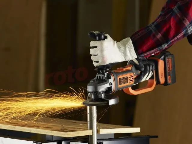 Haakse Slijper BlackDecker BCG720M1 - Rotopino.nl 5 Haakse Slijper BlackDecker BCG720M1 - Rotopino.nl - Afbeelding 5