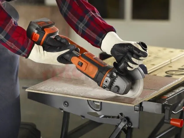 Haakse Slijper BlackDecker BCG720M1 - Rotopino.nl 7 Haakse Slijper BlackDecker BCG720M1 - Rotopino.nl - Afbeelding 7